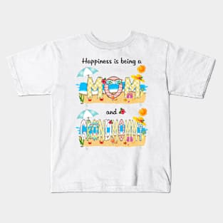 Happiness Is Being A Mom And Grandmommy Summer Beach Happy Mother's Kids T-Shirt